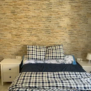 Private Cozy In Shared Homestay