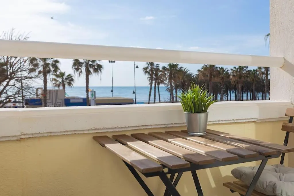 Eden Costa Lago Primera Linea De Mar توريمولينوس شقة