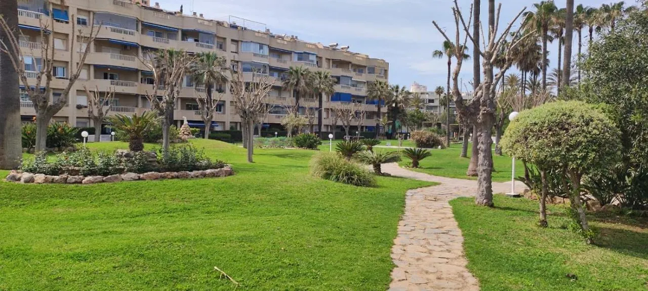Eden Costa Lago Primera Linea De Mar توريمولينوس شقة